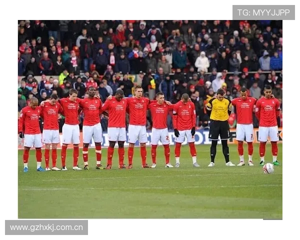 诺丁汉森林足球俱乐部发布最新转会动态与伤病更新，备战新赛季挑战